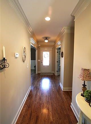 2nd image of 2521 Pebblecreek Ln