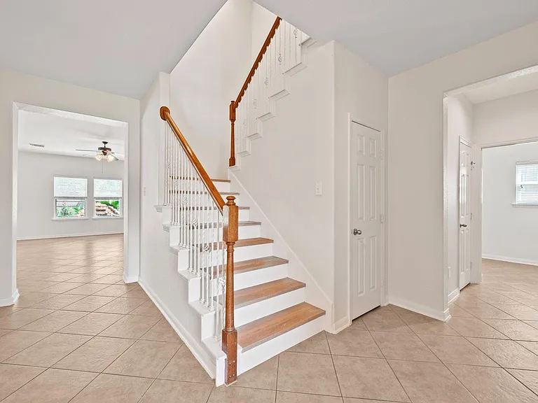 25210 Doves Gate Ct — Photo 25