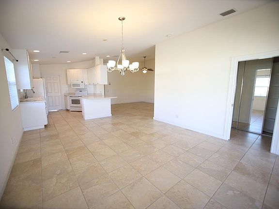 4th image of 7558 Rozzini Ln