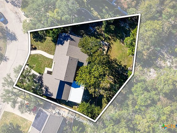 3rd image of 3910 Wendy Oaks Dr