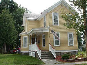 1st image of 41 Grand St