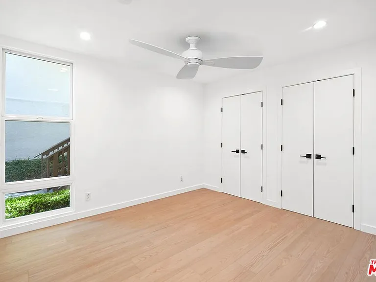 23901 Civic Center Way #126B — Photo 17