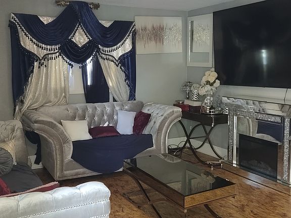 5th image of 706 Charles Ave