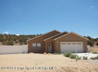 6931 Laurie St, Farmington, NM 87401