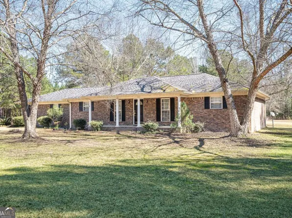 3338 Lawrence Church Rd, Pembroke, GA 31321