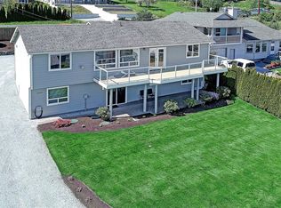 1440 Country Club Dr, Camano Island, WA