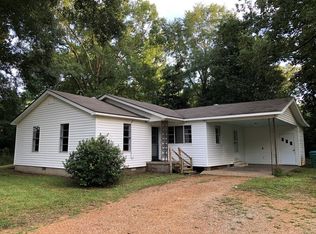 27103 Highway 8 E, Grenada, MS 38901
