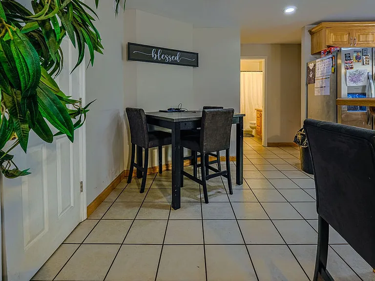 1535 Cedar Shoals Dr #A — Photo 8