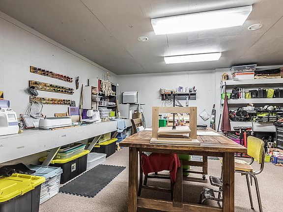 Separate workshop in garage