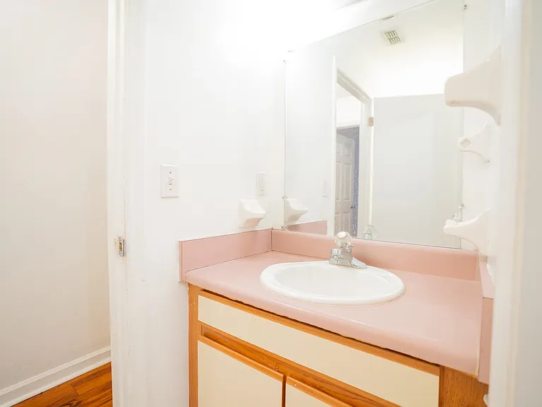 700 Liberty St #A — Photo 12