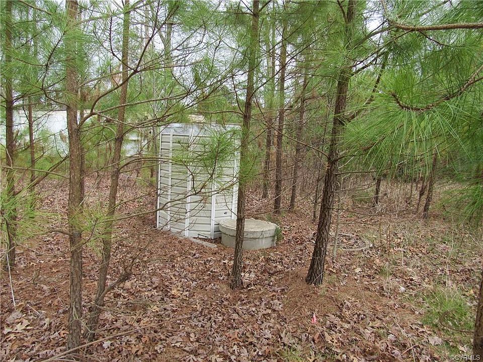 2nd image of 10100 Deerfield Rd