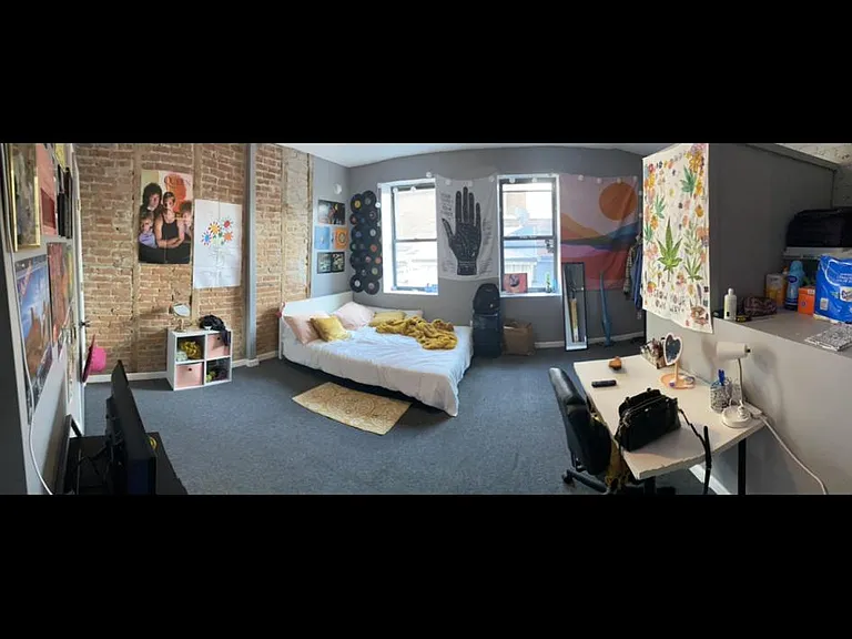 40 Court St #B — Photo 5