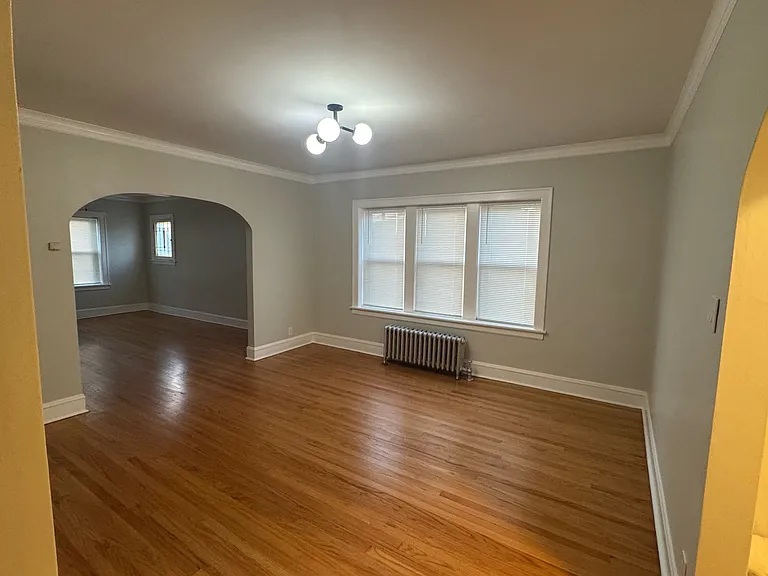 1814 Warren St #1W — Photo 3