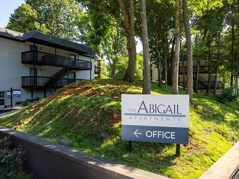 The Abigail Signage to Leasing Office