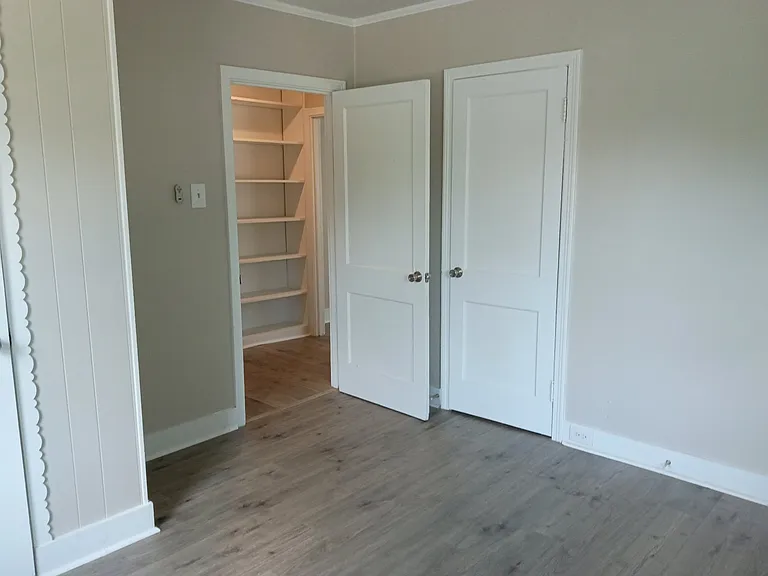 402 Green Acres Dr — Photo 19