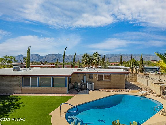 4th image of 9460 E Pikes Peak Dr