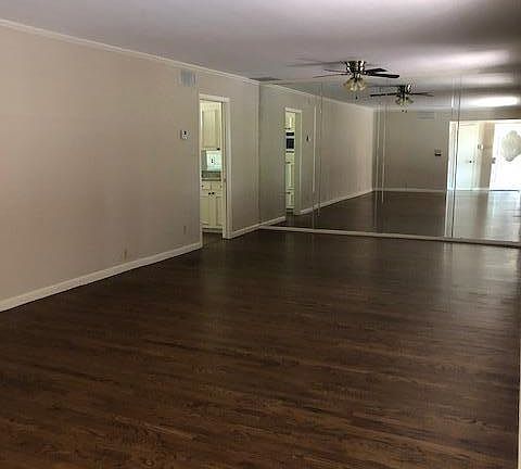 4th image of 862 Broadmoor Dr
