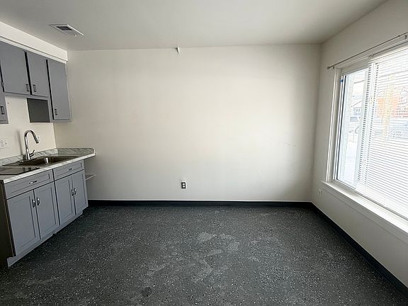 4th image of 8733 Elmira St