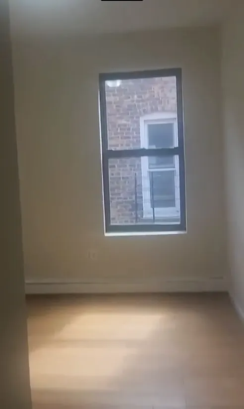 3 bed, $3,373 — Photo 3