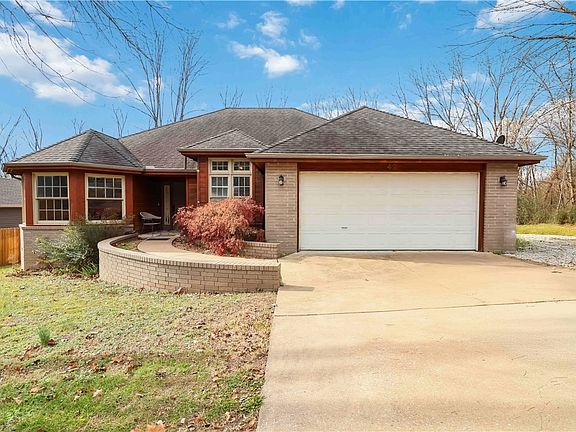 2nd image of 42 Overton Dr