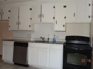 350 Grove St FLOOR 1, Woonsocket, RI 02895