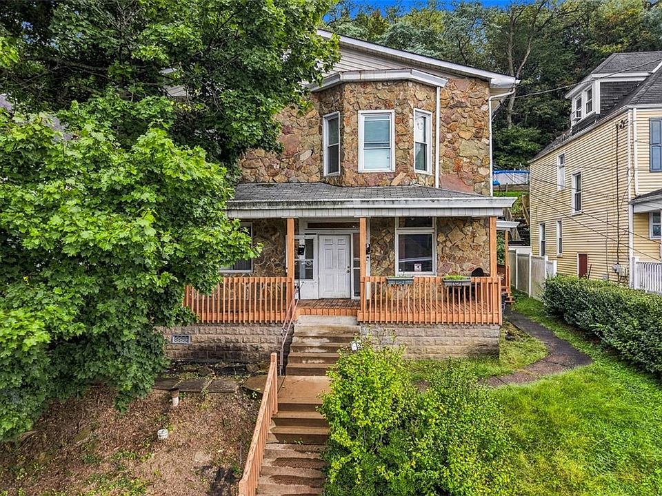 1st image of 62 Grace St