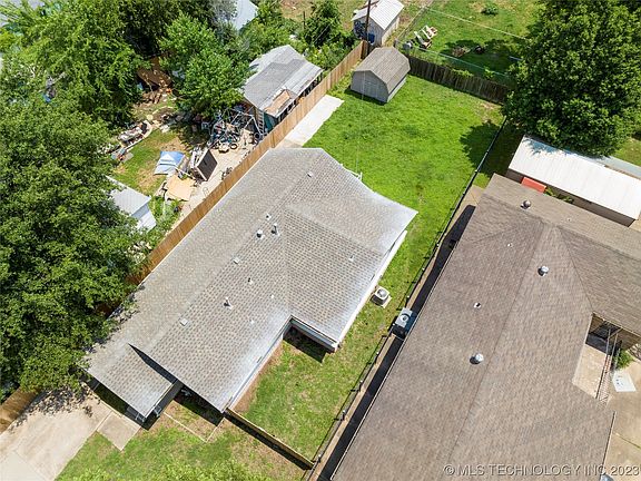 3rd image of 4643 S 31st West Ave