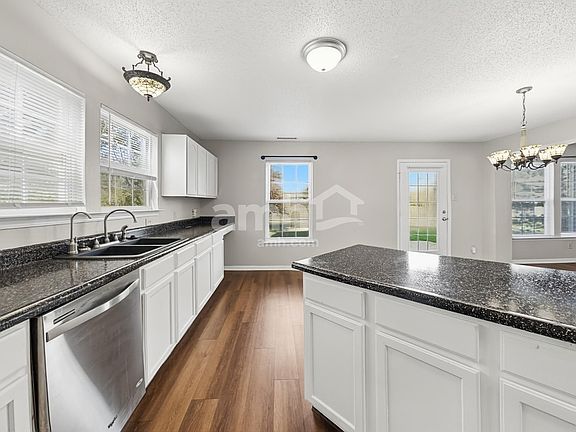 4th image of 9818 Blue Ridge Way