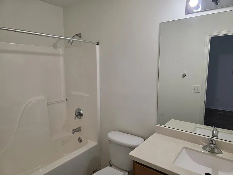 4823 Poplar Crest Way — Photo 5