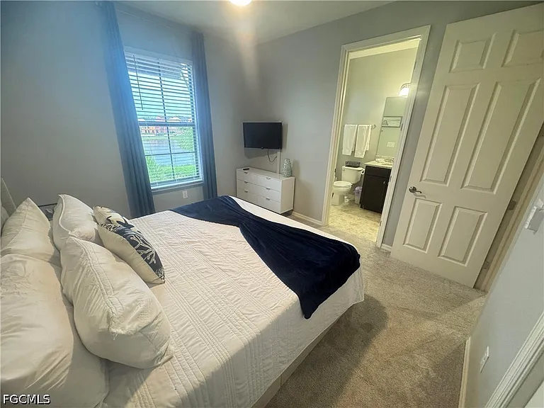 11901 Izarra Way #8602 — Photo 14