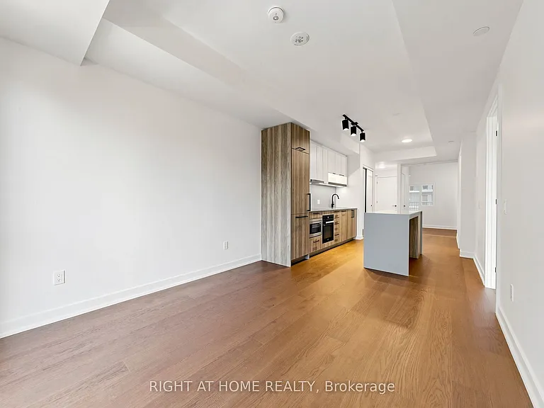 91 Montclair Ave #521 — Photo 9