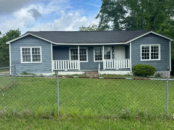 2100 Merritt St, Leesville, LA 71446