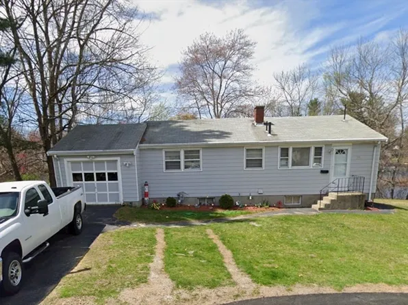 35 Townsend Ter, Framingham, MA 01701