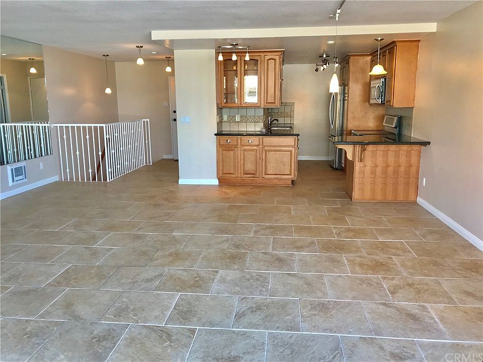 1st image of 531 Esplanade APT 209