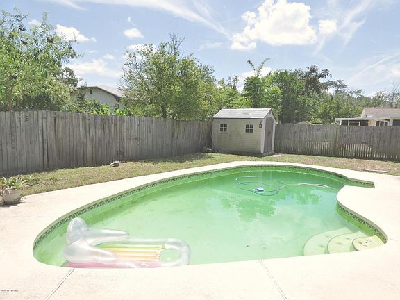 3rd image of 1519 Monument Oaks Dr