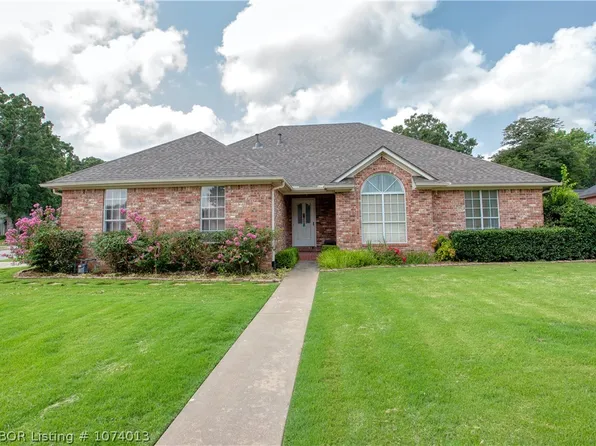 9804 Weddington Rd, Fort Smith, AR 72908