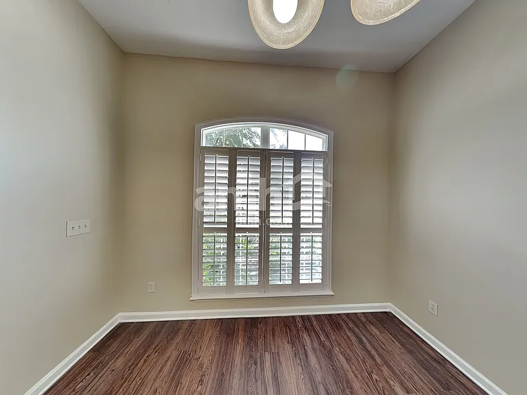 1224 Belhaven Ln — Photo 8