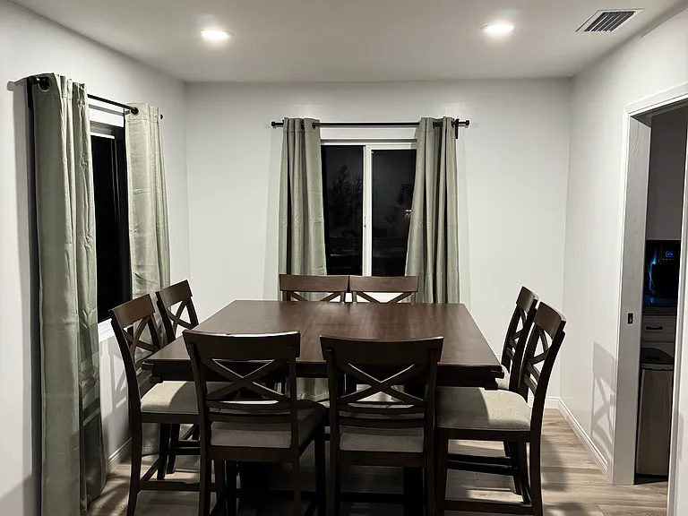 10827 Valley Home Ave — Photo 5