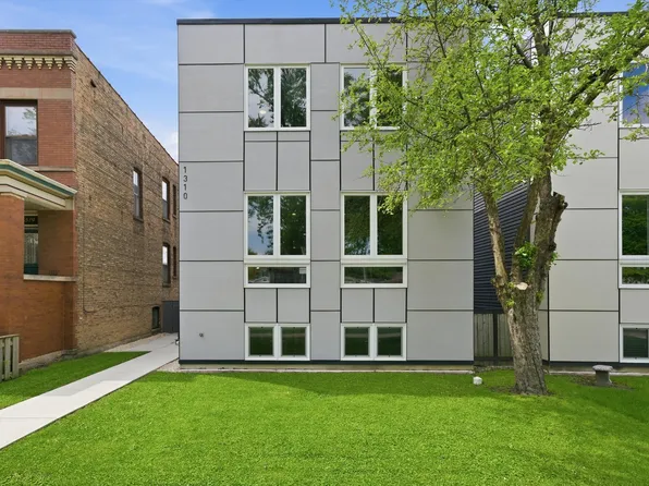 1310 Kenilworth Ave, Berwyn, IL 60402