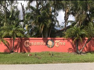 4075 NW Cinnamon Tree Cir, Jensen Beach, FL 34957