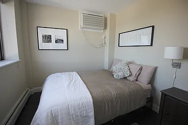 Rented by URBAN UTOPIA REALTY LLC