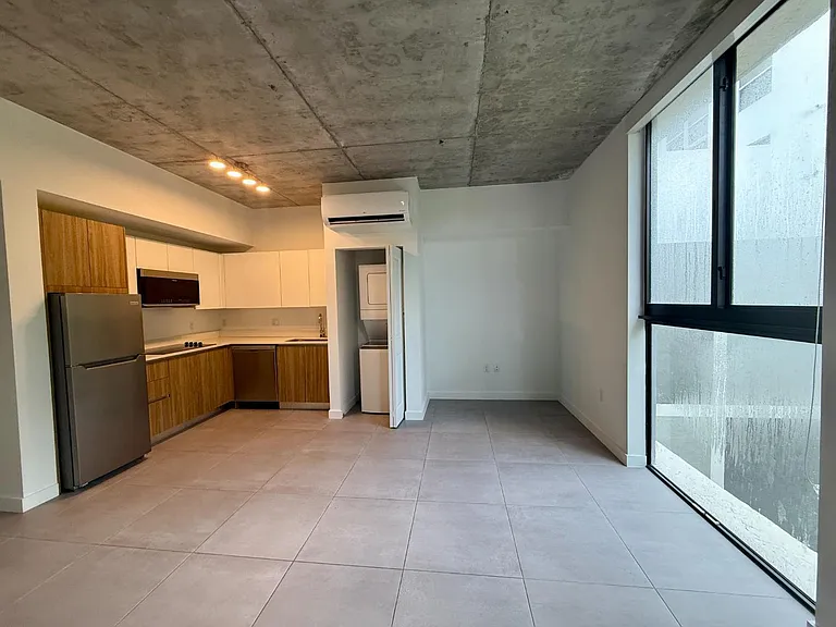 1159 NW 8th Ave #307 — Photo 6