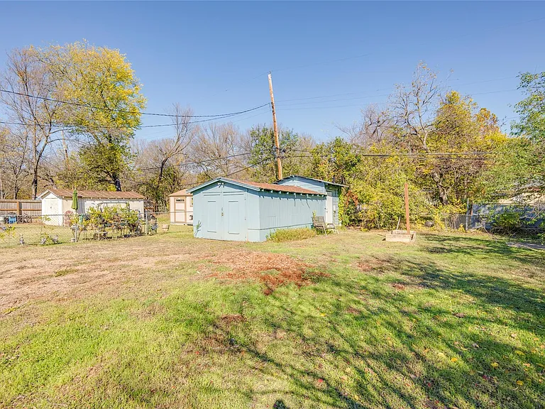 4804 Tanney St — Photo 35