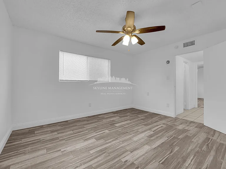 1308 N 22nd St #1 — Photo 17