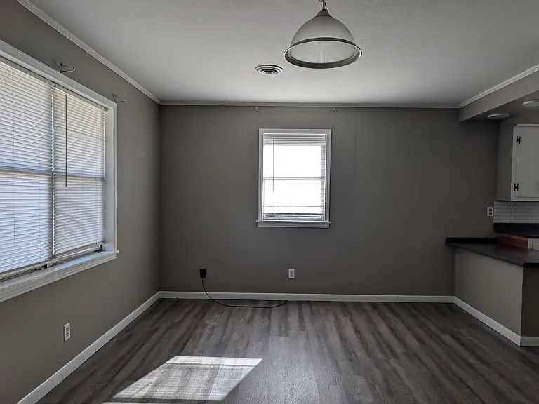 120 Willow Ln #A — Photo 6