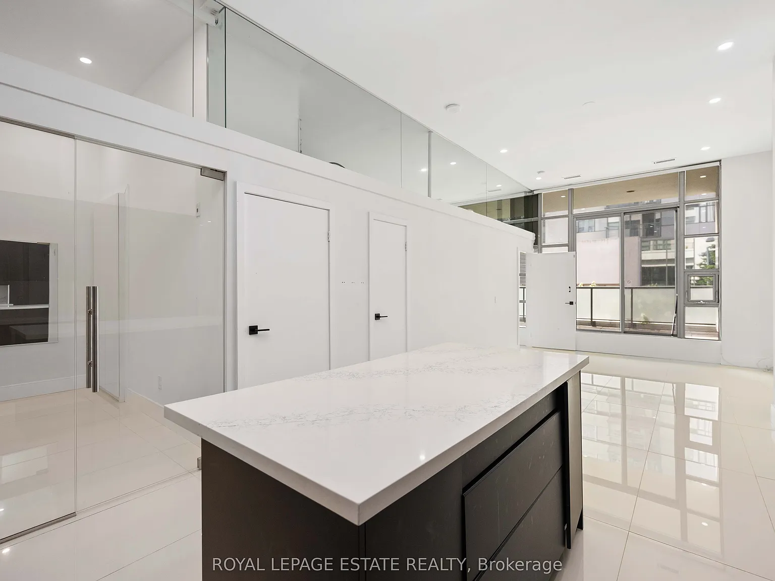 2 bed, $3,800 — Photo 4