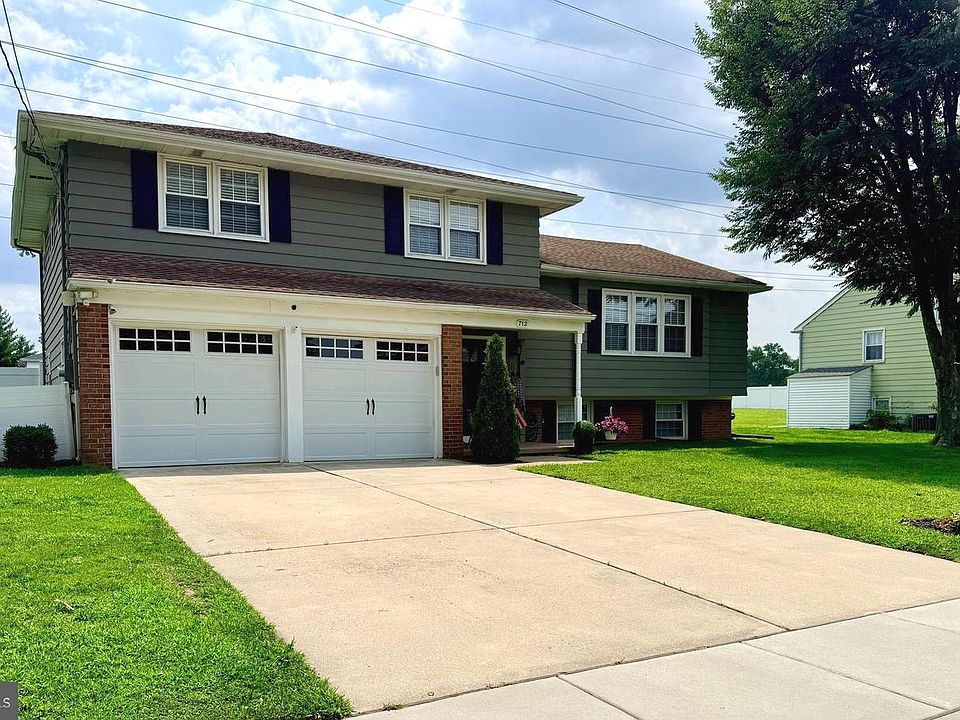 1st image of 712 Hilltop Rd