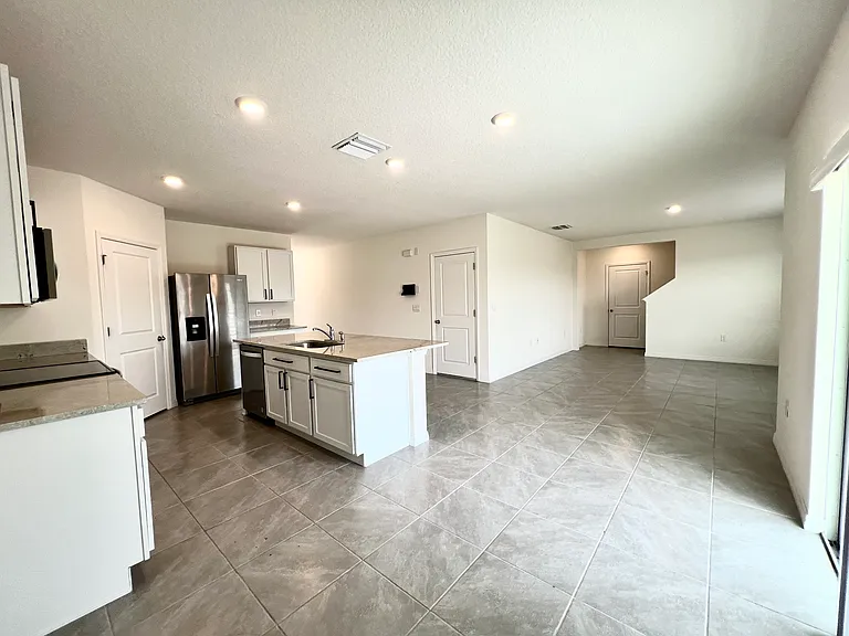 8926 Forge Breeze Loop — Photo 4