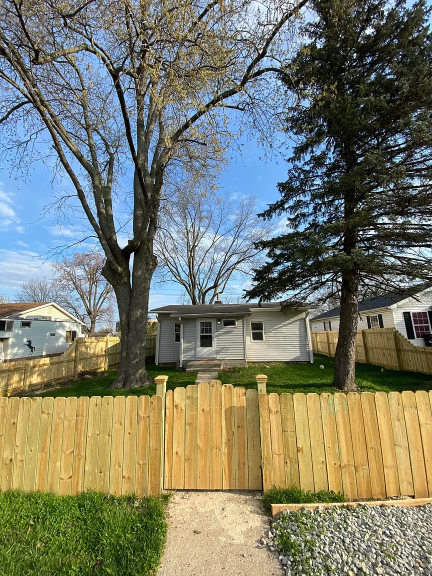 1520 Edgecombe Ave photo 1