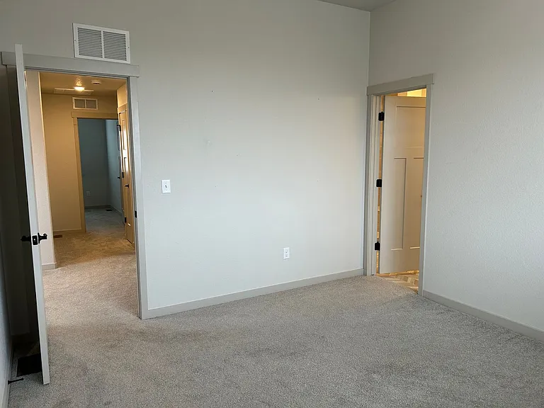 1088 Blue Bell Rd — Photo 9